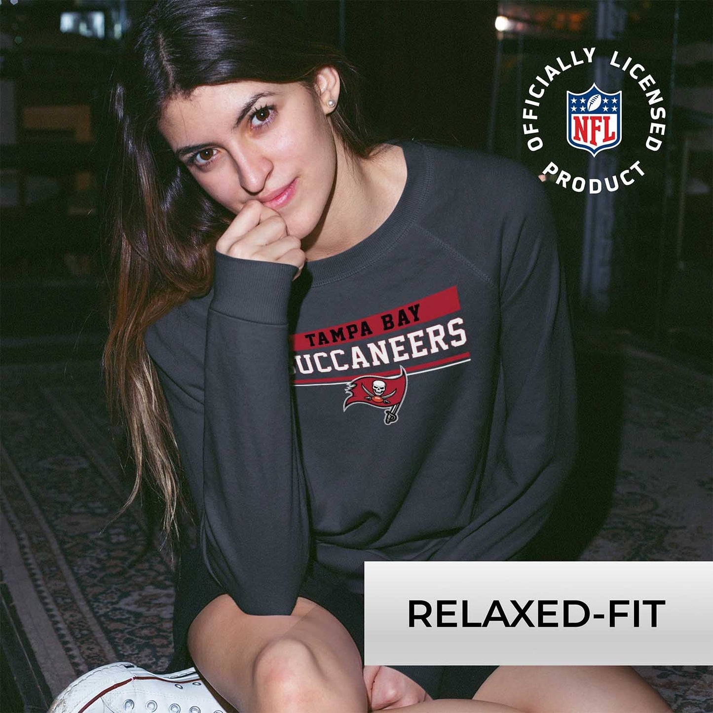 Tampa Bay Buccaneers NFL Women's Plus Size Team Block Charcoal Crewneck - Charcoal