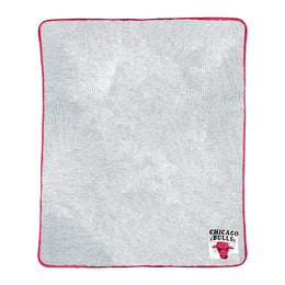 Chicago Bulls NBA Silk Touch Sherpa Throw Blanket - Red