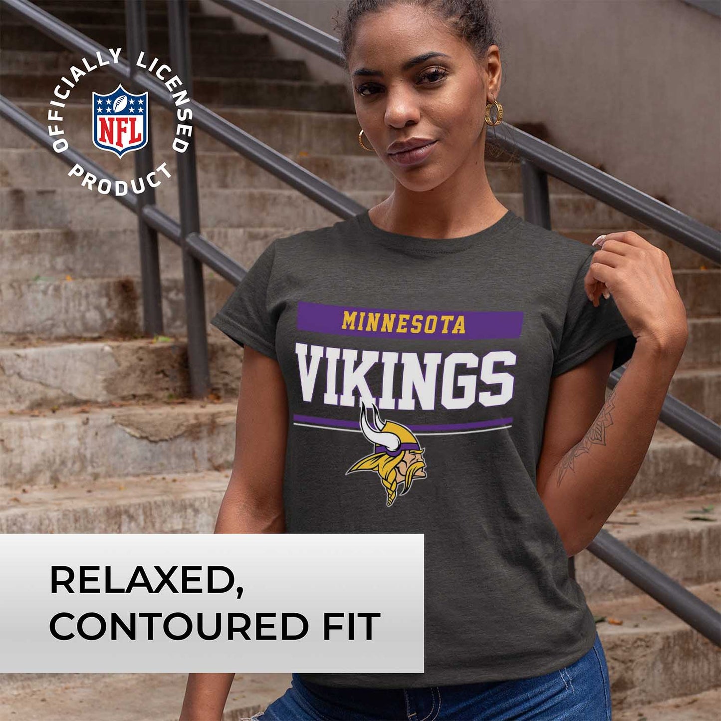 Minnesota Vikings NFL Women's Team Block Plus Sized Relaxed Fit T-Shirt - Charcoal