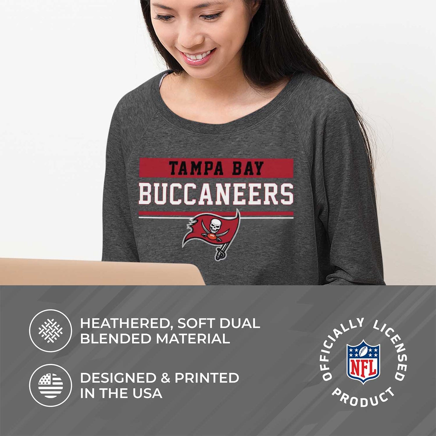 Tampa Bay Buccaneers NFL Women's Plus Size Team Block Charcoal Crewneck - Charcoal